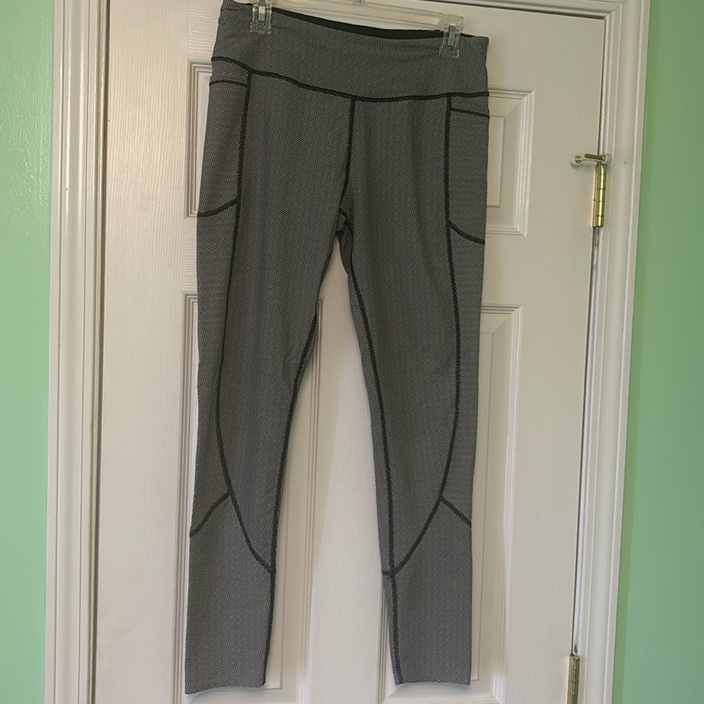 Victoria Sport Sz L Total Knockout Tight